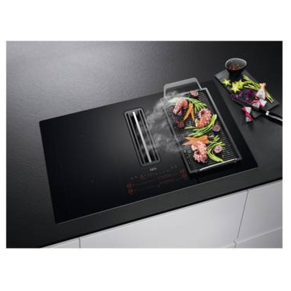 CCE84751CB-5 AEG CCE84751CB indukciós főzőlap beépített páraelszívóval